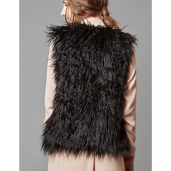 ANNA & CHRIS Faux Fur Soft Vest Waistcoat Small - Picture 4 of 12